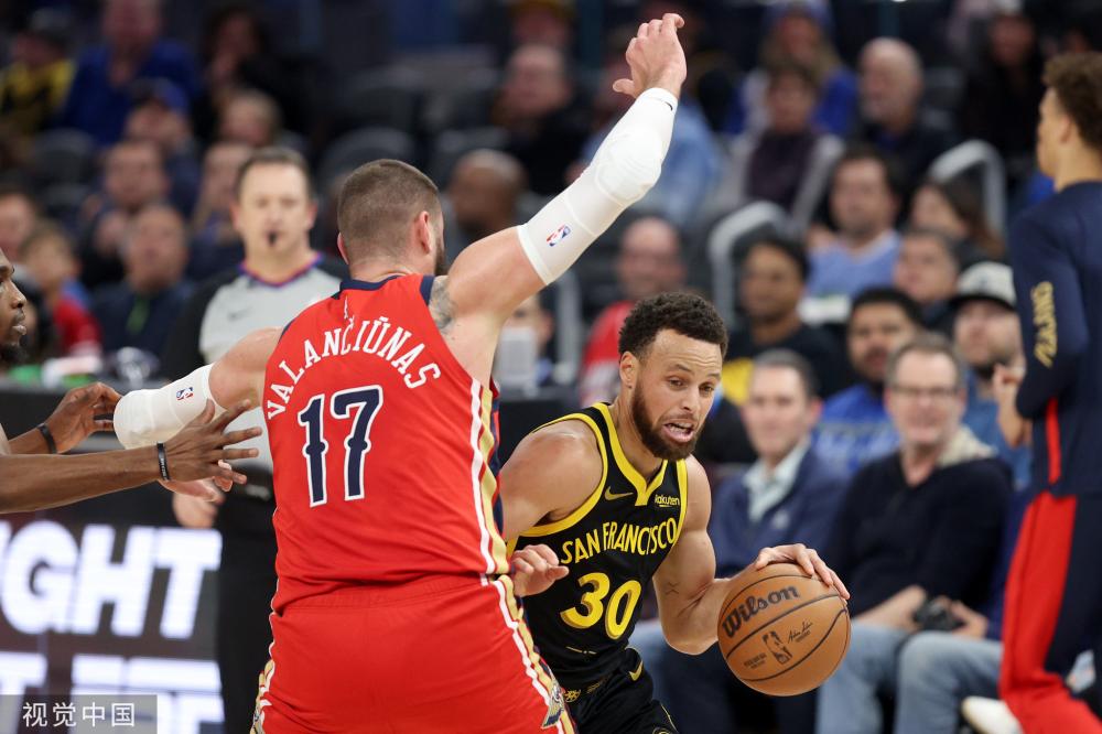 泪水交织的 泪水交织的